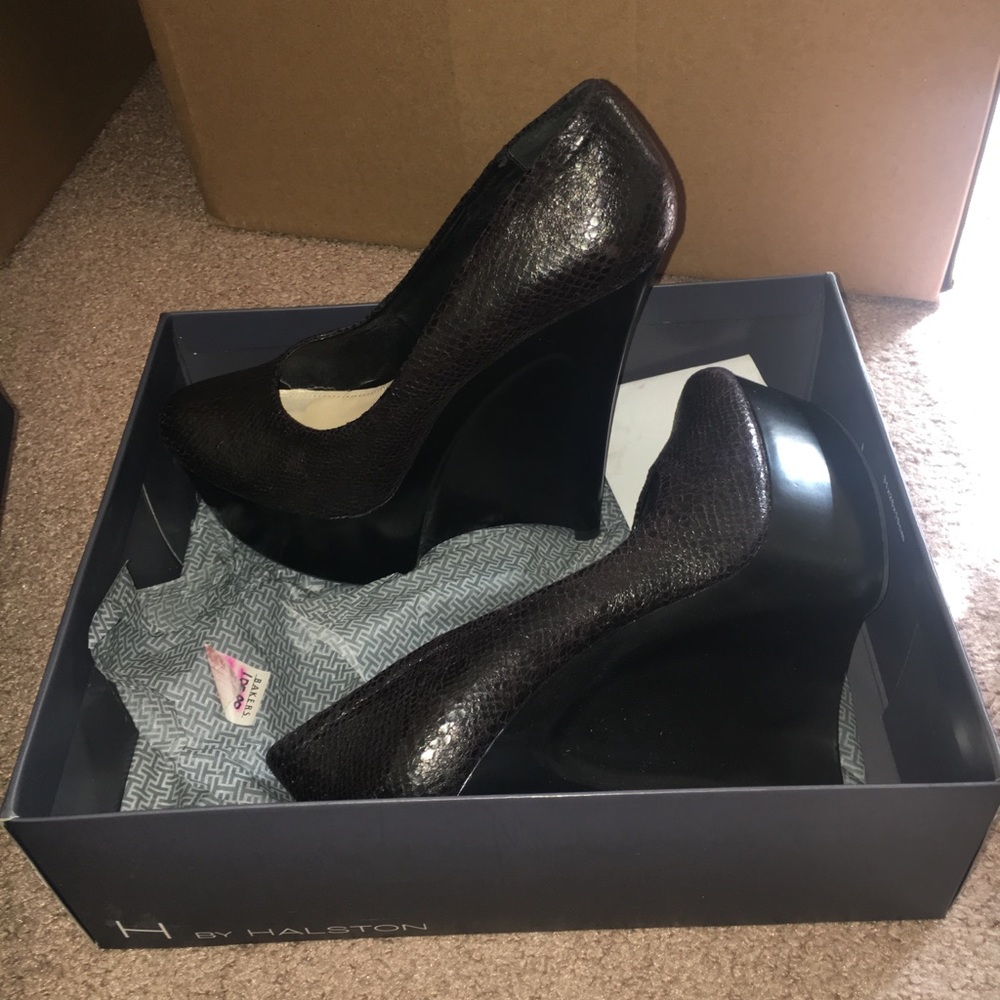 Halston wedges